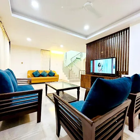 Yellowbrick Villa - Near Market /Swimming Pool/ Ac/ Luxurious Lonavala Exterior photo