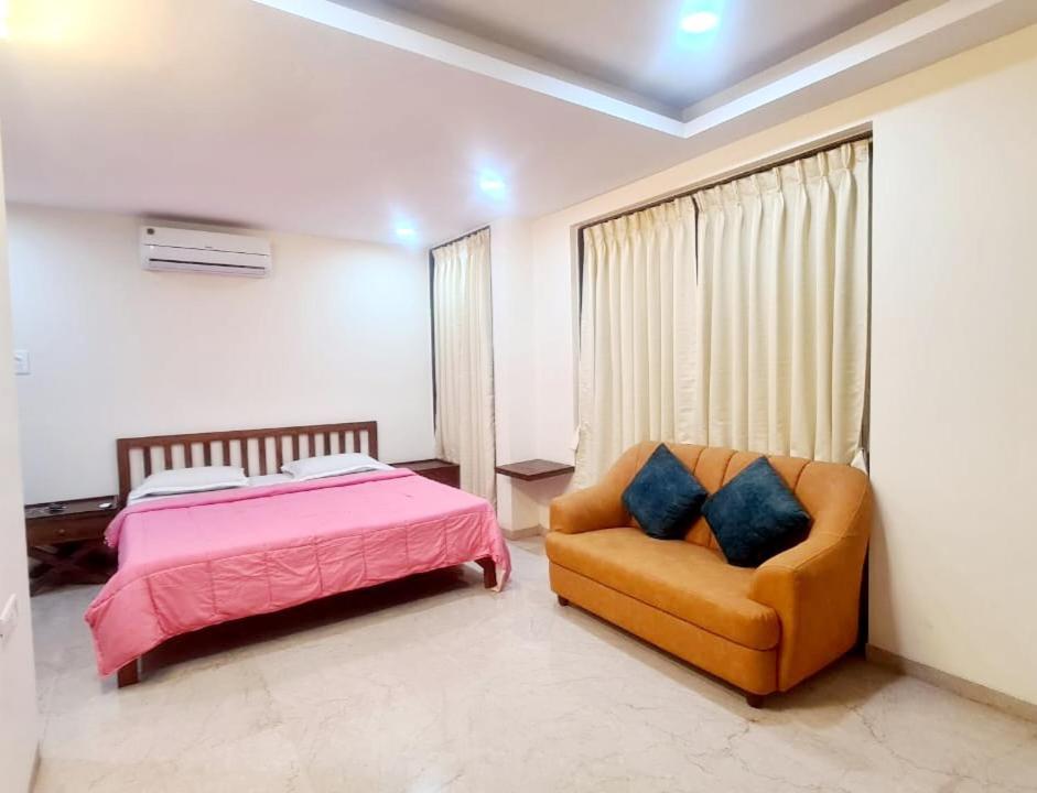 Yellowbrick - Near Market /swimming Pool/ Ac/ Luxurious Villa Lonavala