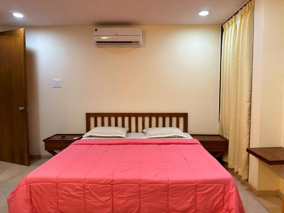 Yellowbrick - Near Market /swimming Pool/ Ac/ Luxurious Villa *