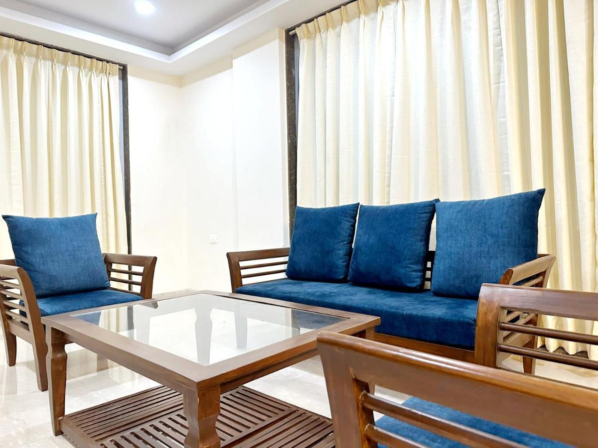 Yellowbrick - Near Market /swimming Pool/ Ac/ Luxurious