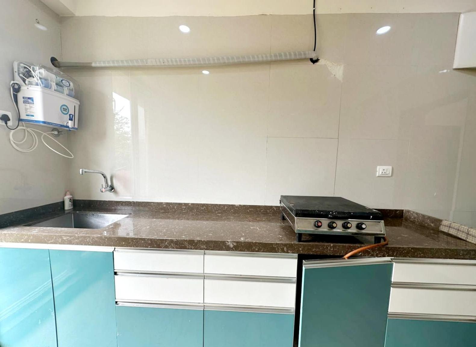 Yellowbrick - Near Market /swimming Pool/ Ac/ Luxurious Villa Lonavala
